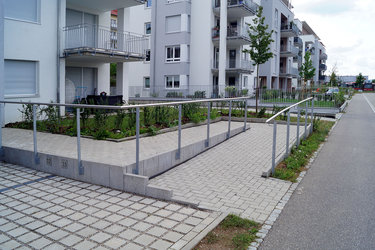 web2-hd.jpg